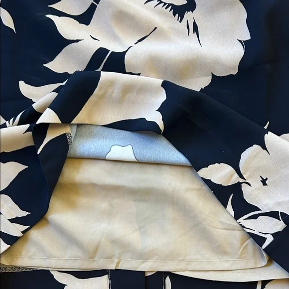 NWT Ann Taylor Black and Tan Floral Midi Dress - Picture 4 of 5